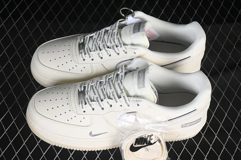 All categories Nk Air Force 1 Air Force series Nk Air Force 1 Low Air Force low-top Nike Air Force 1'07 Low Supreme co-branded beige crystal bottom Air Force 1 low-top casual sneakers XX3168-193